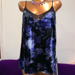 Lucky Brand Fun Velvet Adjustable Top MD